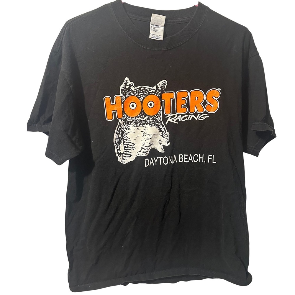 Hooters Racing Daytona Beach FL T-Shirt Black Delta Magnum Weight Mens Large